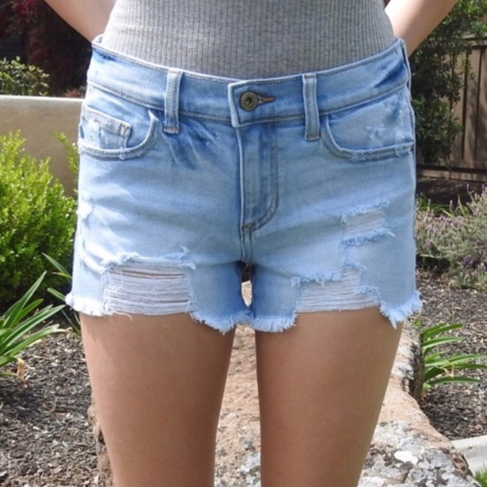 NWT Sneak Peek Distressed Denim Shorts